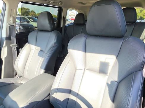 Used 2024 Subaru Ascent Limited w/ Technology Package AWD/4WD image 23