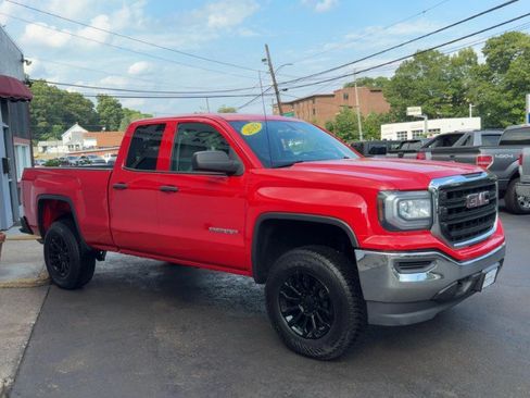 Used 2019 GMC Sierra 1500 Limited w/ Sierra Convenience Package AWD/4WD image 4