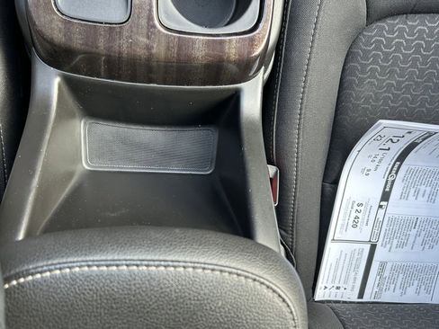 Used 2022 GMC Canyon Elevation image 38