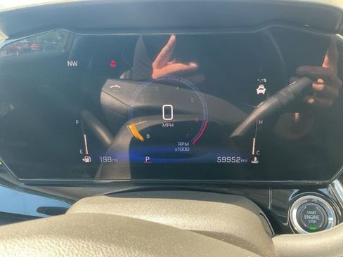Used 2024 Chevrolet Trax ACTIV w/ Driver Confidence Package FWD image 18