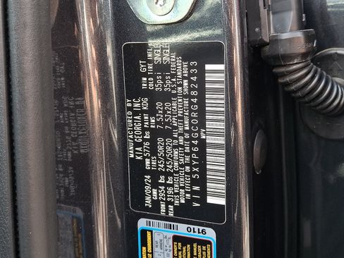 Certified 2024 Kia Telluride S FWD image 21