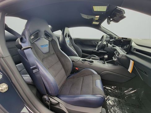 New 2025 Ford Mustang Dark Horse image 33
