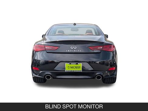 Used 2022 INFINITI Q60 Red Sport 400 w/ Carbon Fiber Package RWD image 9
