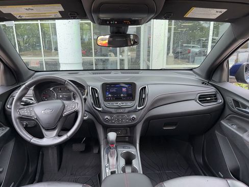 Used 2022 Chevrolet Equinox RS w/ RS Leather Package image 12