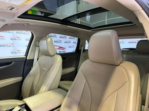 Used 2022 Lincoln Nautilus Reserve AWD/4WD image 32