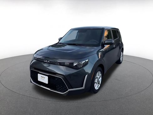 Used 2025 Kia Soul LX w/ LX Technology Package image 7