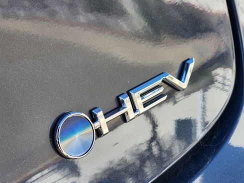 New 2026 Toyota Prius LE image 7