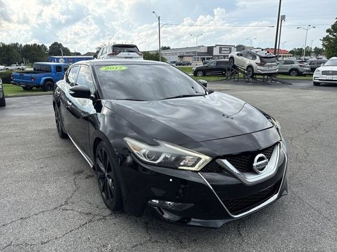 Used 2017 Nissan Maxima SR FWD image 7