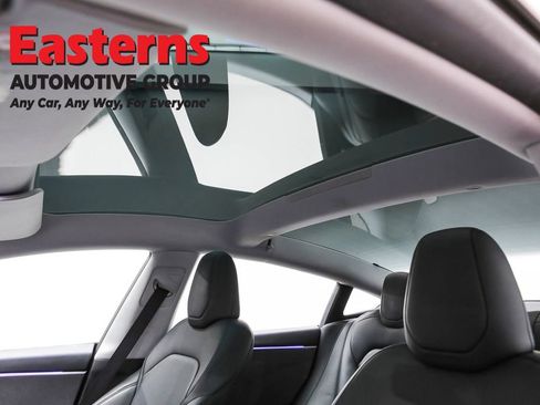 Used 2024 Tesla Model 3 Standard Range image 30