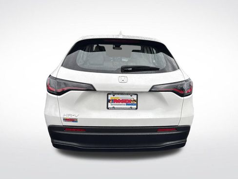 Certified 2025 Honda HR-V LX image 4