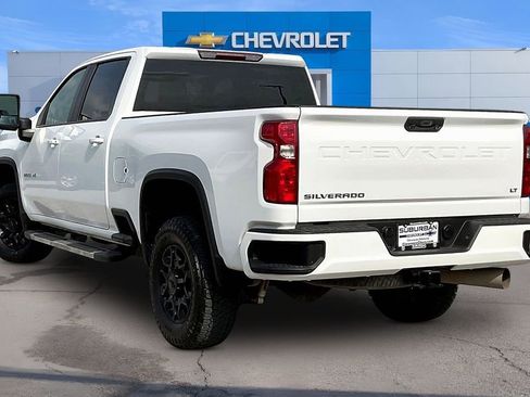 Used 2023 Chevrolet Silverado 2500 LT w/ Convenience Package image 11