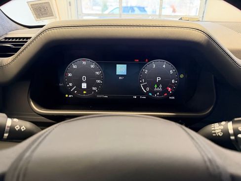 New 2026 Land Rover Defender 130 V8 AWD/4WD image 22