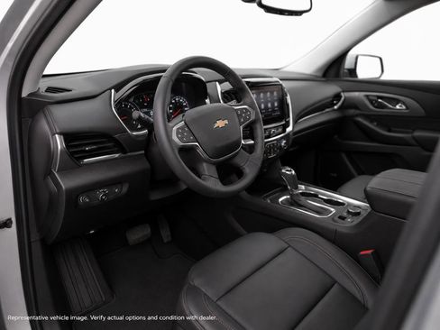 Used 2021 Chevrolet Traverse Premier w/ Redline Edition FWD image 25