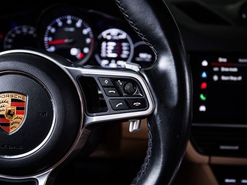 Certified 2023 Porsche Cayenne Platinum Edition AWD/4WD image 16