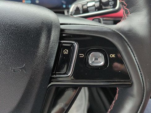 Used 2025 Lincoln Corsair Reserve AWD/4WD image 17
