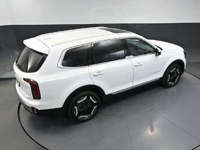 Used 2024 Kia Telluride EX w/ EX Captain's Chair Package AWD/4WD image 54