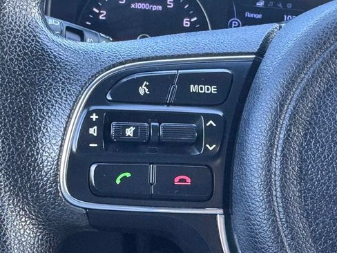 Used 2018 Kia Sportage LX AWD/4WD image 8