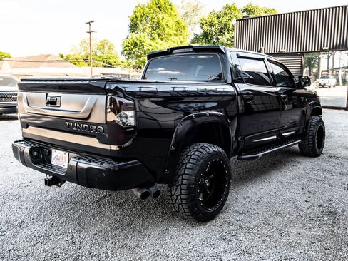 Used 2020 Toyota Tundra Limited w/ Limited Premium Package AWD/4WD image 10