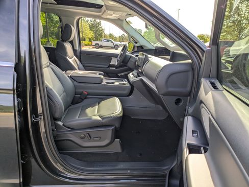 New 2026 Ford Expedition Max Active AWD/4WD image 36