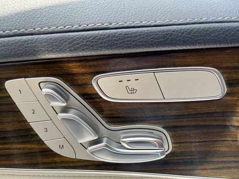 Used 2016 Mercedes-Benz C 300 4MATIC Sedan image 16