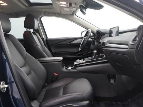 Used 2023 MAZDA CX-9 Touring image 13