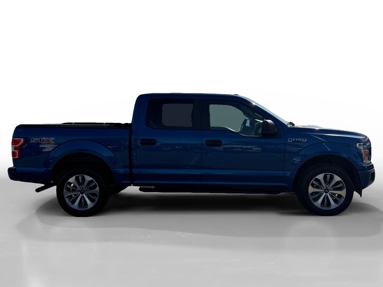 Used 2018 Ford F150 XL w/ Equipment Group 101A Mid AWD/4WD image 6