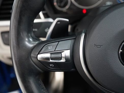 Used 2018 BMW 440i xDrive Convertible image 21