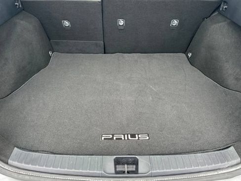 Used 2016 Toyota Prius Two FWD image 17