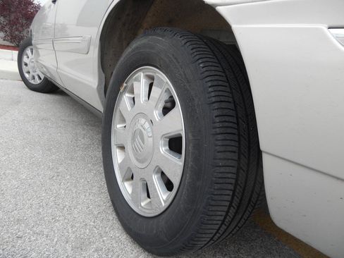 Used 2008 Mercury Grand Marquis LS RWD image 14