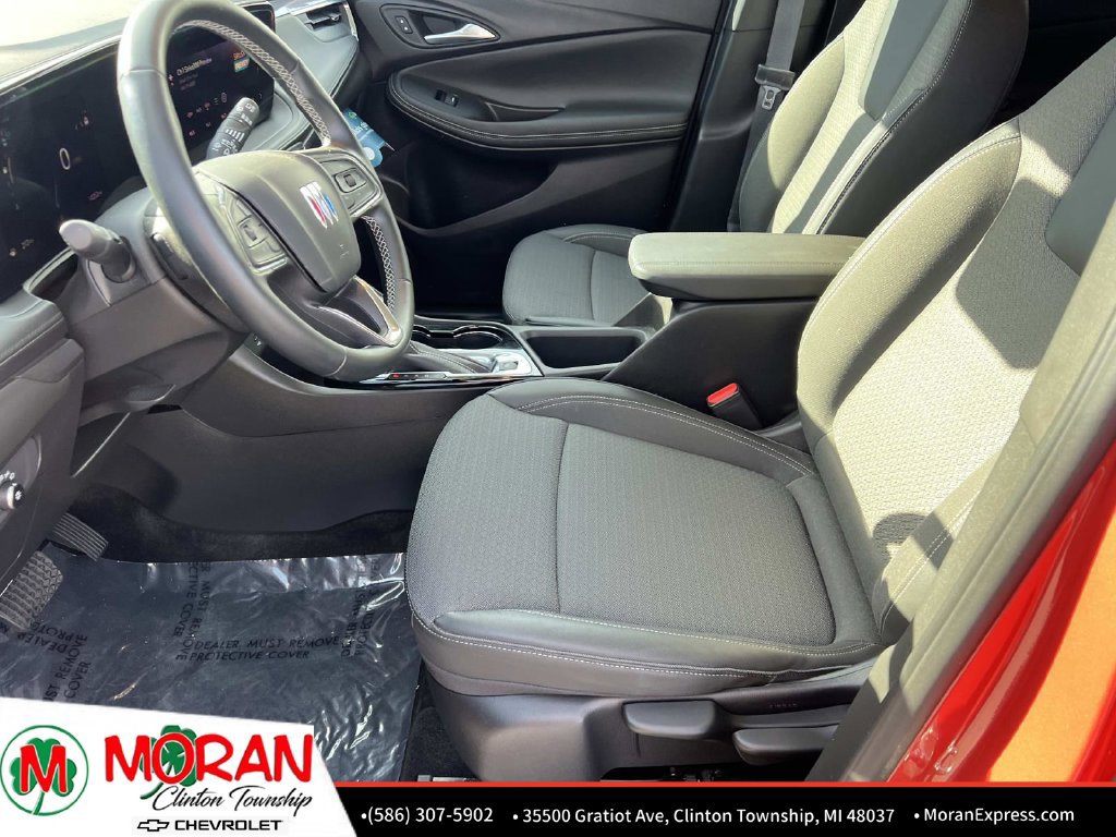 Used 2024 Buick Encore GX Preferred FWD image 18