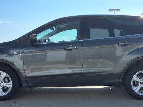 Used 2016 Ford Escape SE FWD image 5