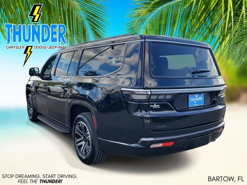 New 2026 Jeep Grand Wagoneer L 4WD w/ Premium Group I image 3