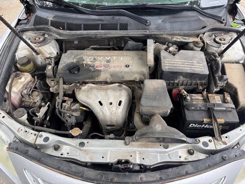 Used 2009 Toyota Camry LE FWD image 18