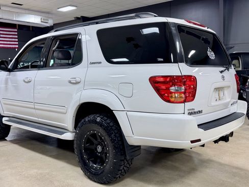 Used 2004 Toyota Sequoia Limited AWD/4WD image 15