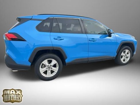 Used 2021 Toyota RAV4 XLE FWD image 11