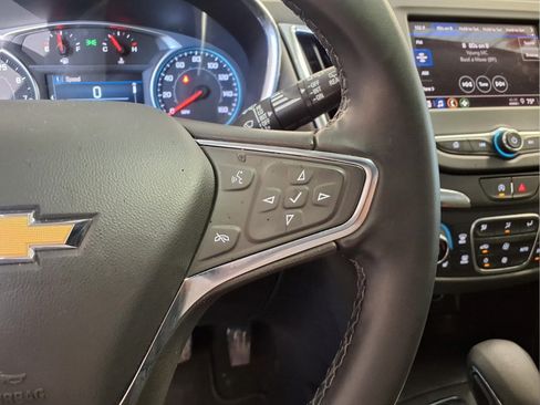Certified 2024 Chevrolet Equinox LT FWD image 15