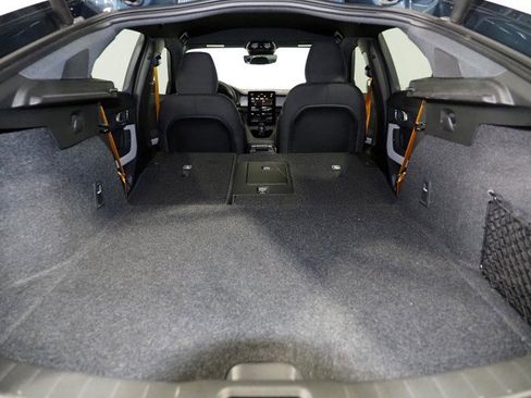 Used 2022 Polestar Polestar 2 w/ Pilot Package w/ Performance Package image 39