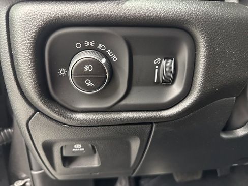 New 2026 RAM 1500 Express RWD image 22