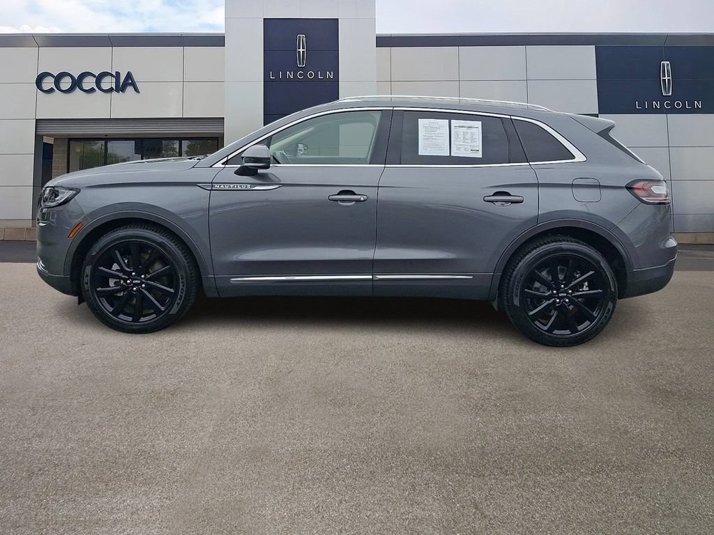 Certified 2023 Lincoln Nautilus Reserve w/ Monochromatic Package AWD/4WD image 7