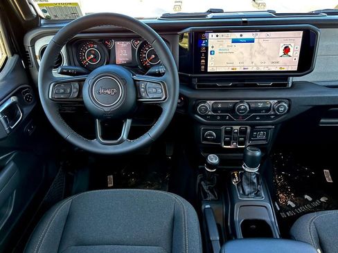 New 2026 Jeep Gladiator Sport image 7