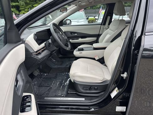 Certified 2024 Nissan Ariya AWD image 17