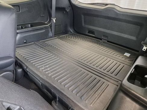 Used 2022 Kia Telluride EX w/ EX Premium Package AWD/4WD image 33