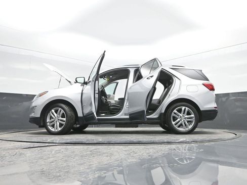 Used 2019 Chevrolet Equinox Premier image 53