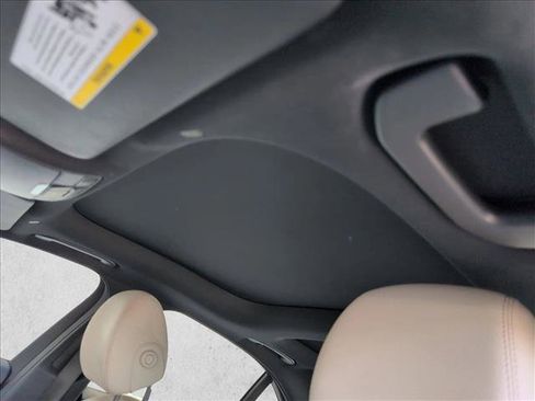 Used 2020 Mercedes-Benz E 350 Sedan image 16