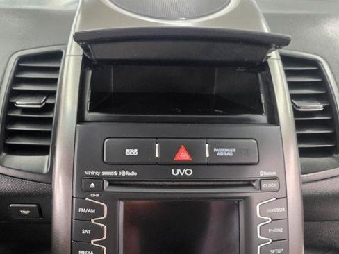 Used 2012 Kia Soul + w/ Audio Pkg FWD image 24