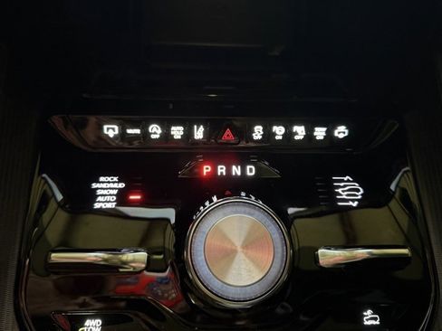 Used 2023 Jeep Grand Wagoneer Series II w/ Quick Order Packagew 28T image 19