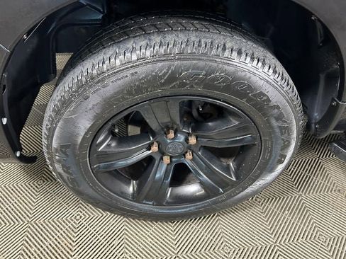 Used 2018 RAM 1500 Sport w/ Sport Premium Group AWD/4WD image 11
