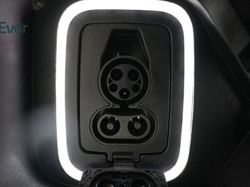 Used 2023 Rivian R1T Adventure AWD/4WD image 10
