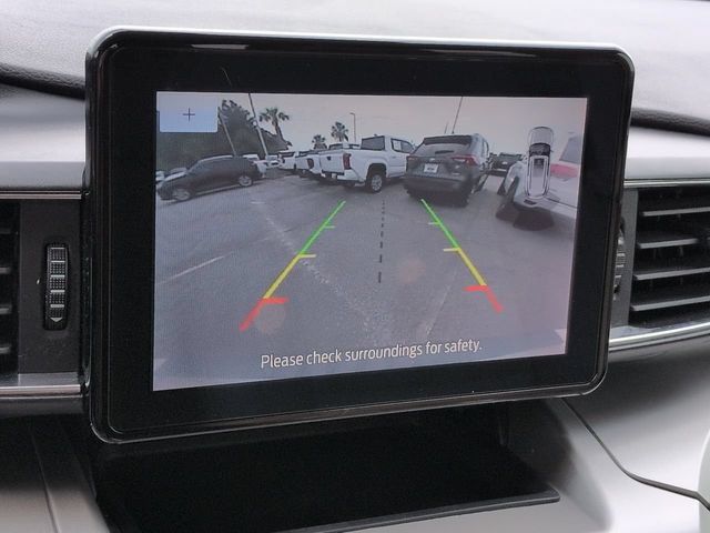 Used 2021 Ford Explorer XLT w/ Equipment Group 202A RWD image 20