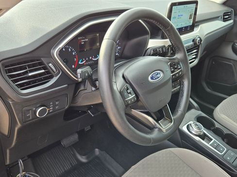 Used 2022 Ford Escape SE w/ Convenience Package image 15